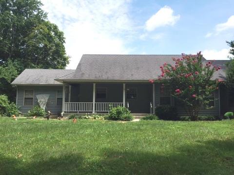 885 Normandy Rd, Normandy, TN 37360 photo 2
