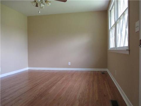 107 Cardinal Cir, Dickson, TN 37055 photo 3