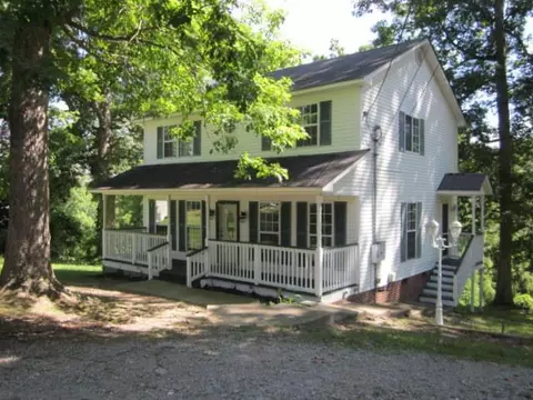 956 Pack Rd, White Bluff, TN 37187 photo 1