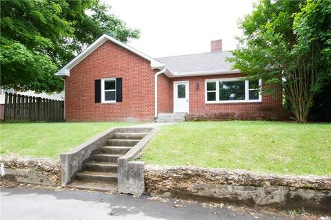 612 Crestview Dr, Springfield, TN 37172 photo 2