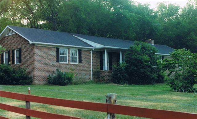 399 Cortner Rd, Normandy, TN 37360 photo 1