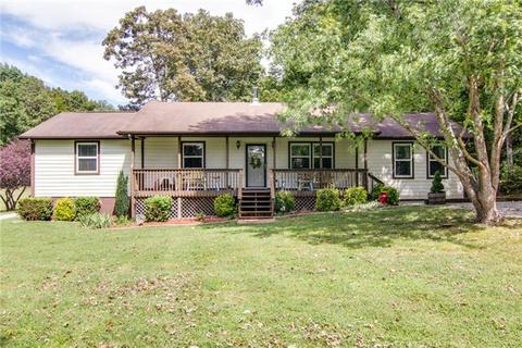 3128 E Beaverdam Rd, Centerville, TN 37033 photo 1