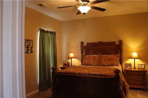 2055 Hemlock Dr, Spring Hill, TN 37174 photo 9