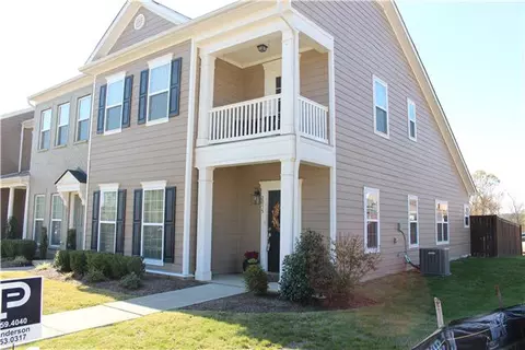 2055 Hemlock Dr, Spring Hill, TN 37174 photo 2