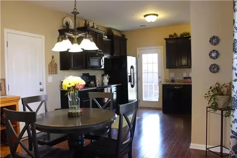 2055 Hemlock Dr, Spring Hill, TN 37174 photo 6