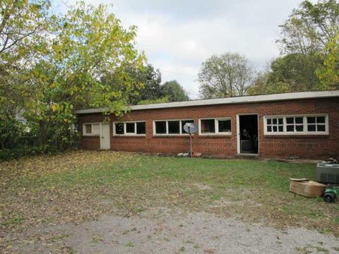 817 N Spring St, Murfreesboro, TN 37129 photo 4