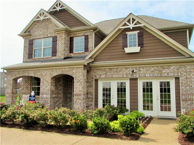 2001 Austin Dr, Spring Hill, TN 37174 photo 1