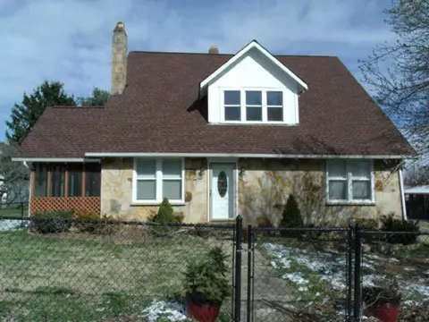 204 2nd Ave, Decherd, TN 37324 photo 1