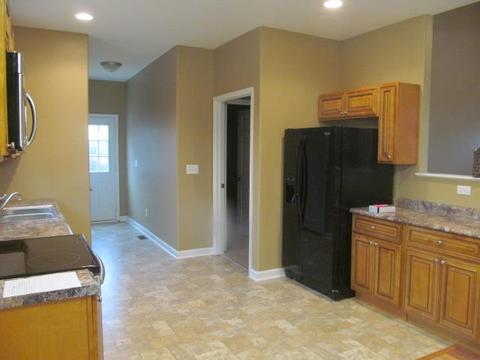 508 Dickson Ave, Dickson, TN 37055 photo 4