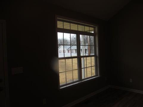 508 Dickson Ave, Dickson, TN 37055 photo 2