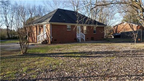 623 Lancaster Dr, Spring Hill, TN 37174 photo 3