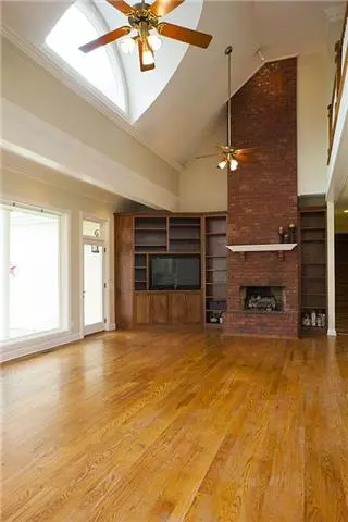 225 Chipman Rd, Bethpage, TN 37022 photo 8