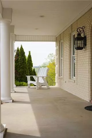 225 Chipman Rd, Bethpage, TN 37022 photo 14