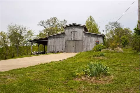 225 Chipman Rd, Bethpage, TN 37022 photo 17