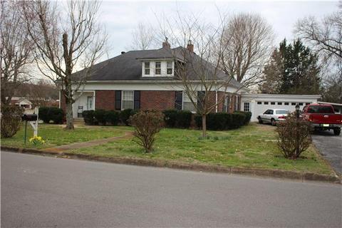 563 E Madison St E, Pulaski, TN 38478 photo 18