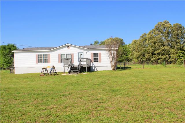 1200 Loop Rd, Big Sandy, TN 38221 photo 1