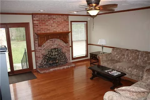 711 3rd Ave W, Springfield, TN 37172 photo 2