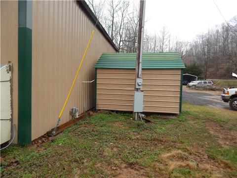2017 Conatser Rd, Cunningham, TN 37052 photo 8