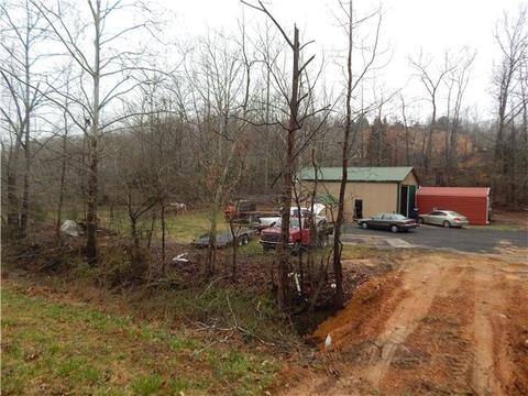 2017 Conatser Rd, Cunningham, TN 37052 photo 4