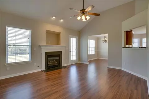 3712 Ivanora Dr, Spring Hill, TN 37174 photo 3