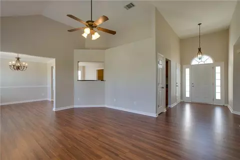 3712 Ivanora Dr, Spring Hill, TN 37174 photo 4