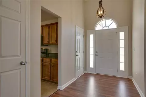 3712 Ivanora Dr, Spring Hill, TN 37174 photo 2