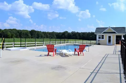 238 Peachtree Ln, Decherd, TN 37324 photo 16