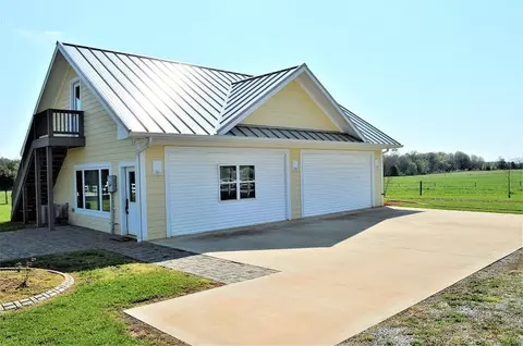 238 Peachtree Ln, Decherd, TN 37324 photo 5