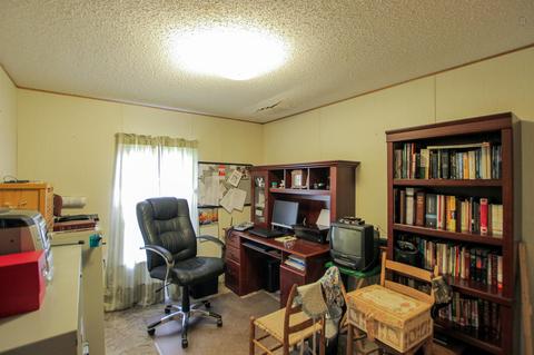 345 Wall Rd, Cunningham, TN 37052 photo 21
