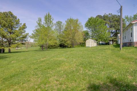 345 Wall Rd, Cunningham, TN 37052 photo 4