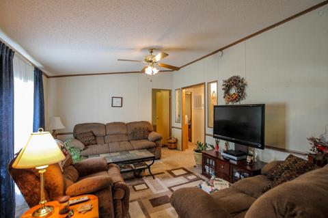345 Wall Rd, Cunningham, TN 37052 photo 18