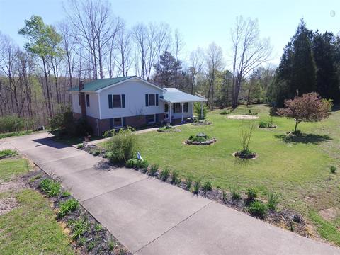4149 Cedar St, Centerville, TN 37033 photo 3