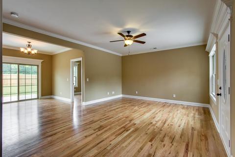 2836 Lightning Bug, Murfreesboro, TN 37129 photo 3