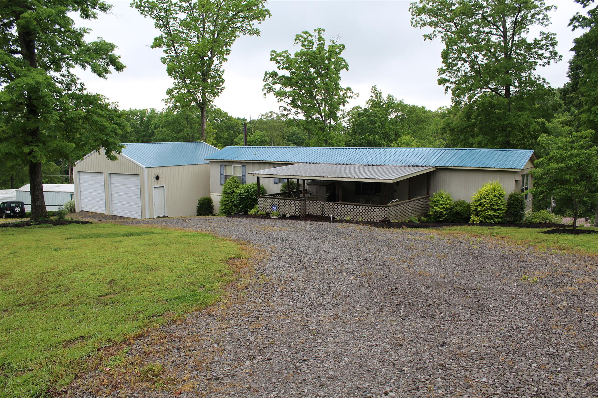 836 Brownfield Rd, Dover, TN 37058 photo 1