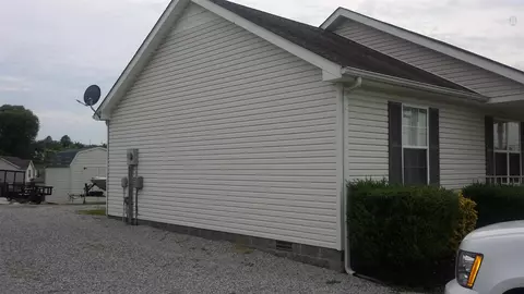 208 Corbitt Ln, Springfield, TN 37172 photo 3