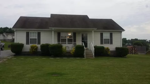 208 Corbitt Ln, Springfield, TN 37172 photo 1