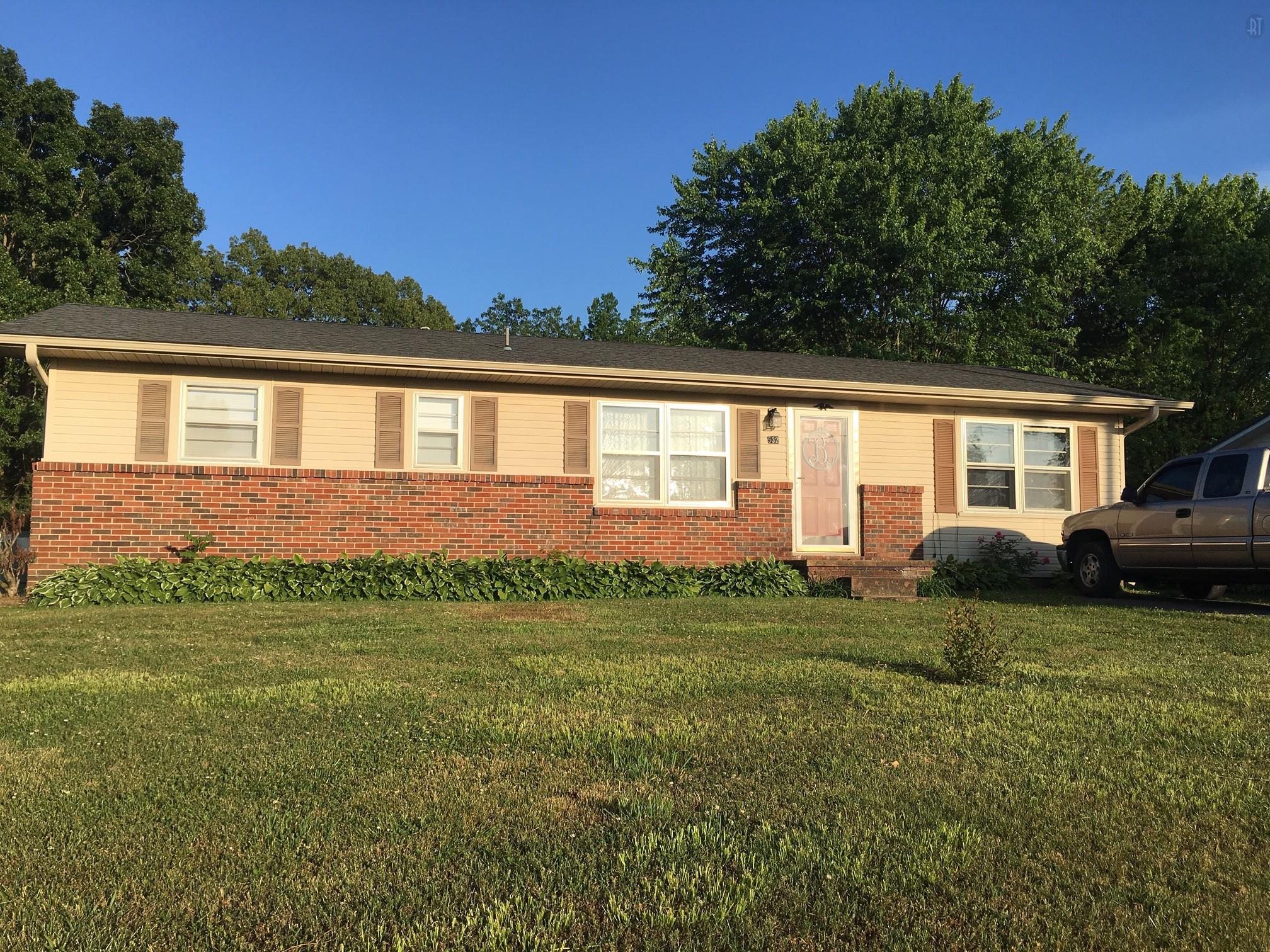 532 N Main St, Loretto, TN 38469 photo 1