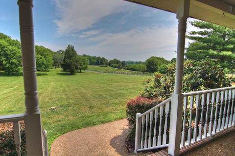 555 W Webb Rd, Eagleville, TN 37060 photo 3