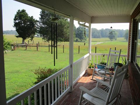 803 Old Manchester Rd, Morrison, TN 37357 photo 4