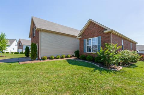 2000 Eagle Ct, Spring Hill, TN 37174 photo 3