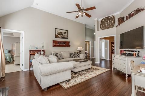 2000 Eagle Ct, Spring Hill, TN 37174 photo 6