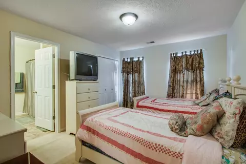 1009 Queens Pl, Spring Hill, TN 37174 photo 16