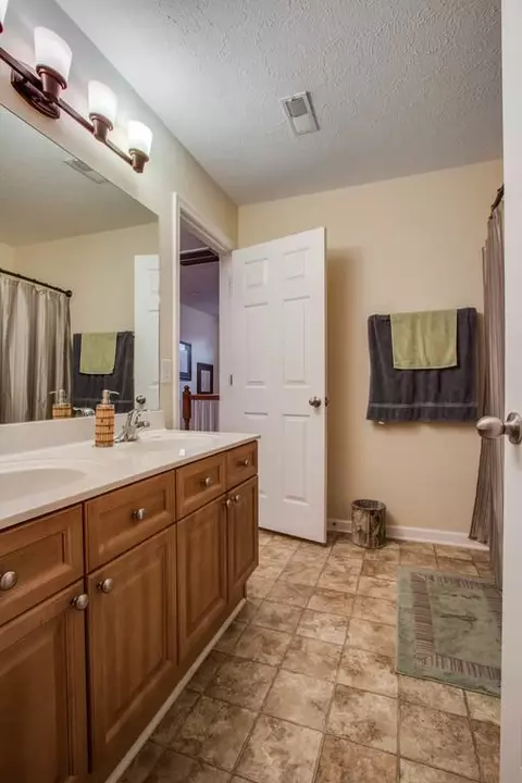 1009 Queens Pl, Spring Hill, TN 37174 photo 23