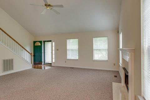 664 Charles Ln, Spring Hill, TN 37174 photo 7