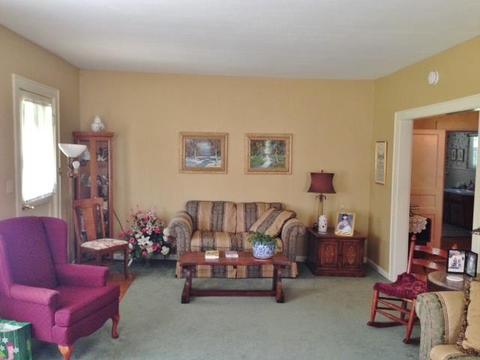 431 E Maple St, Morrison, TN 37357 photo 2