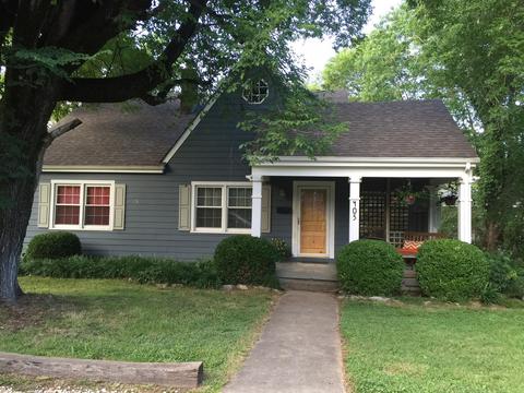 405 Murrell St, Dickson, TN 37055 photo 1