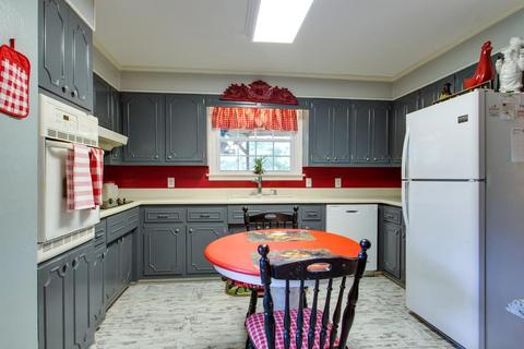 1202 Ridgecrest Dr, Dickson, TN 37055 photo 8