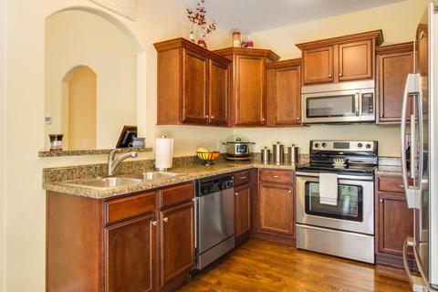 511 Titans Cir, Murfreesboro, TN 37127 photo 9