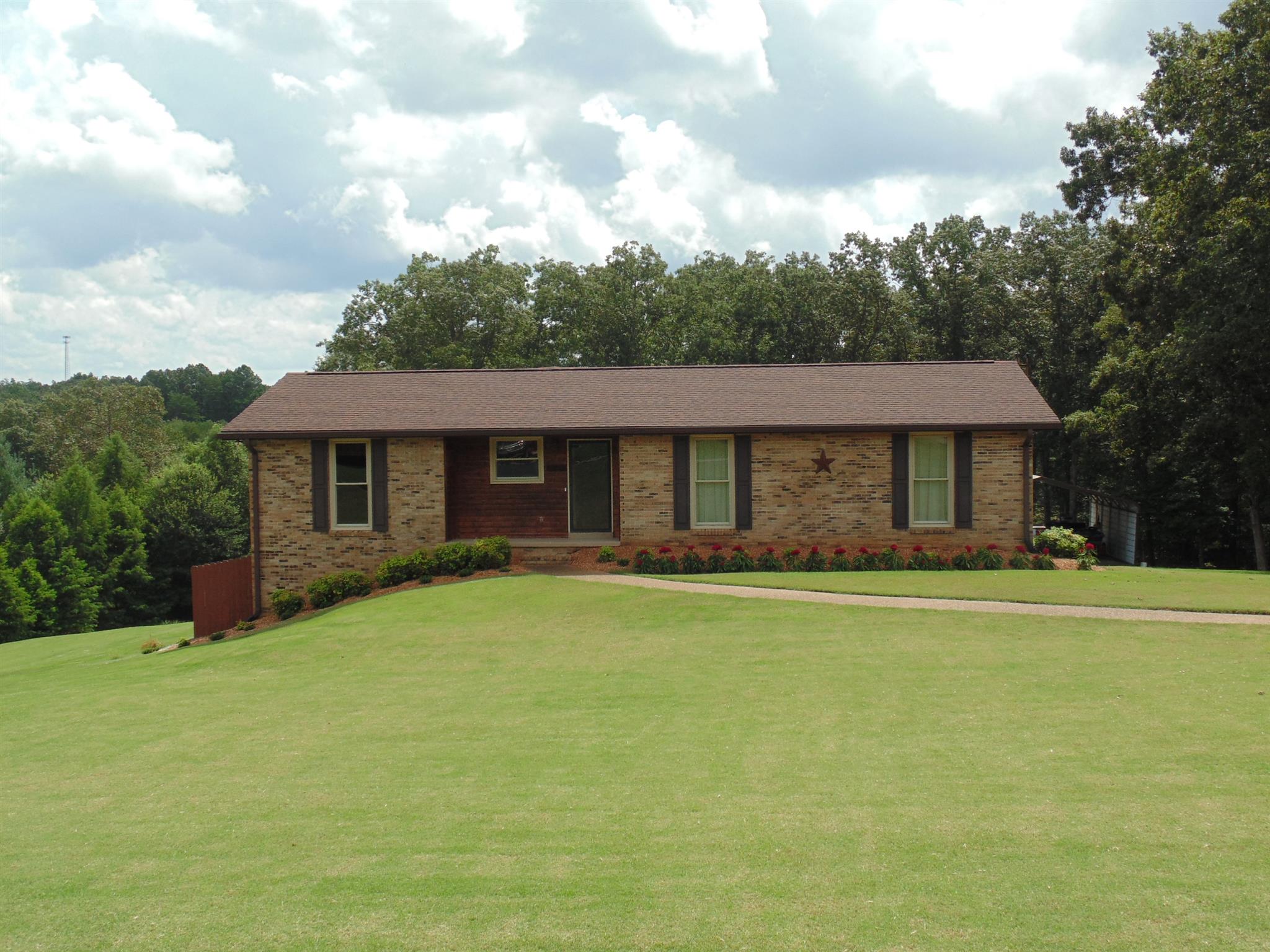 493 Sandy Rd, Dover, TN 37058 photo 1