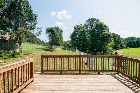 112 Lena Loop, Burns, TN 37029 photo 16